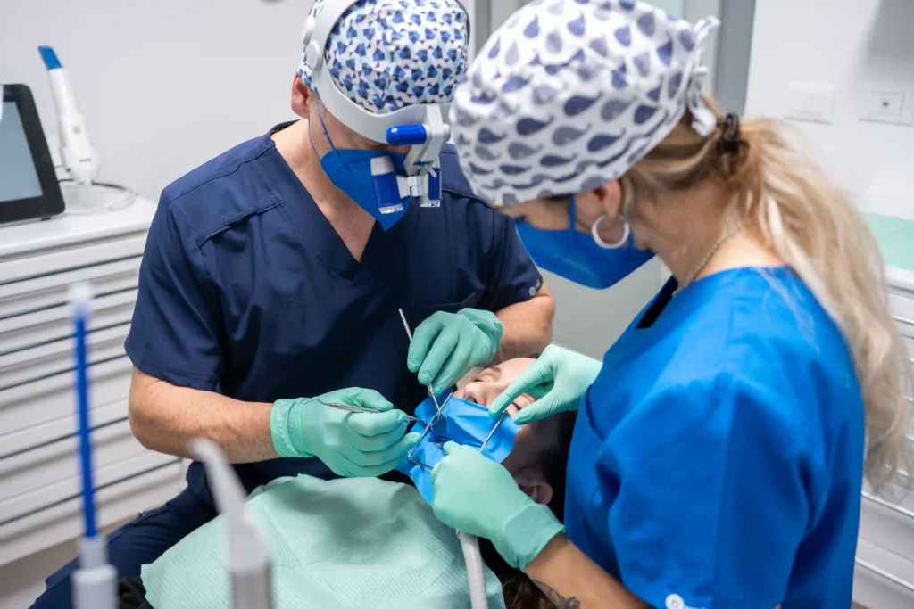 Devitalizzazione dente a Fiorano Modenese